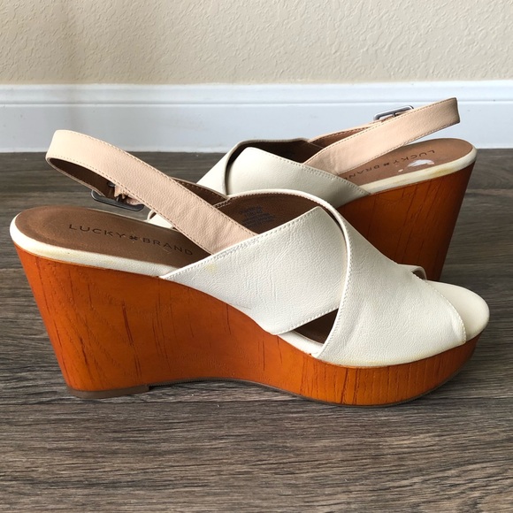 Lucky Brand Ivory Wedges - Picture 4 of 8
